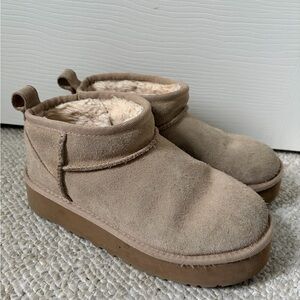 UGG platform mini Boots